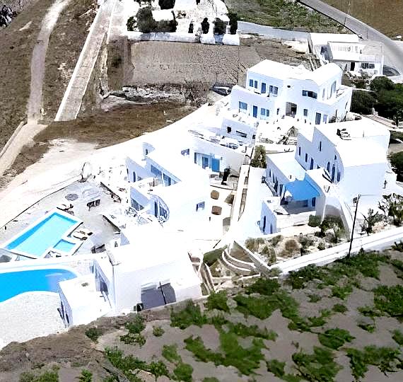 Amaze Suites